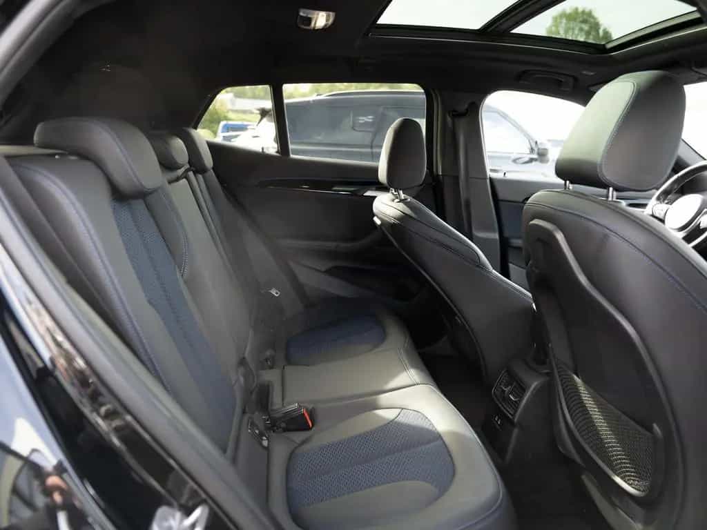 BMW X2 sDrive 20i M-Sport X PANO AHK HUD LED W-LAN 06/2020-photo-9