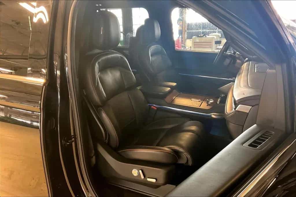 Lincoln Navigator Black Label MY25 09/2025-photo-9