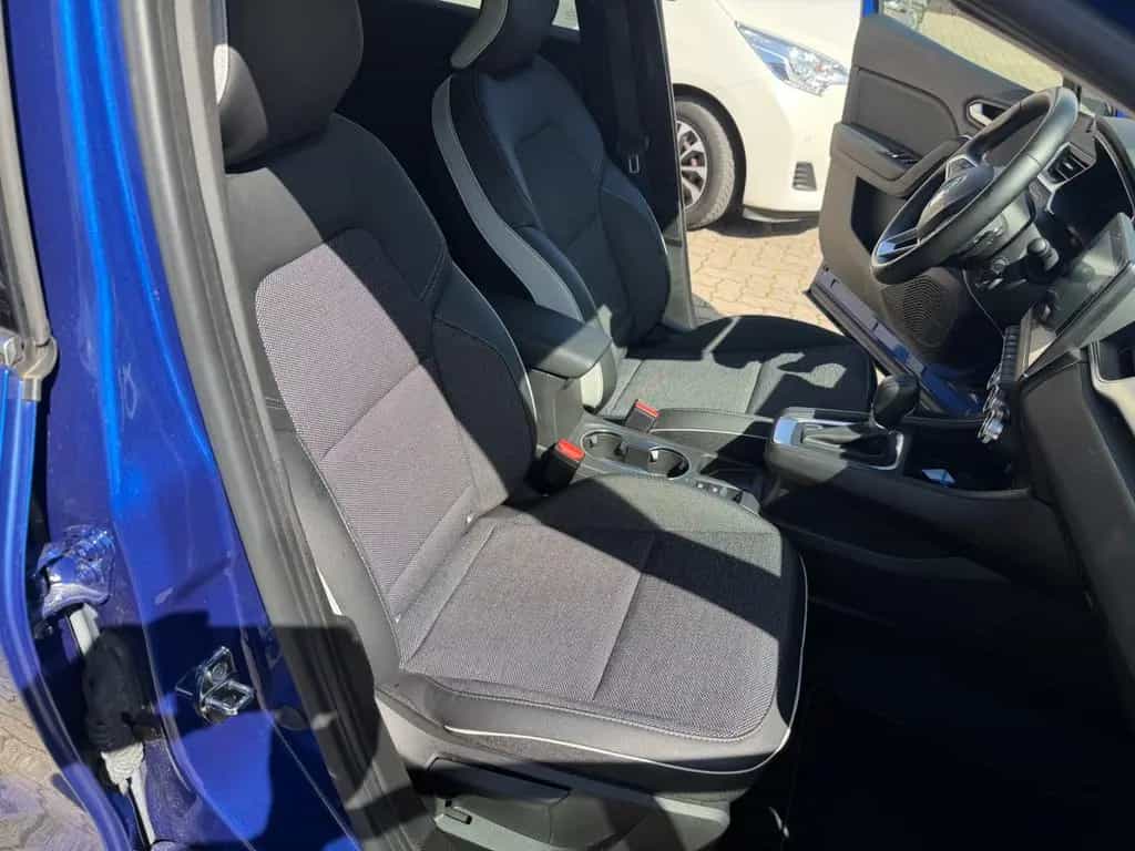 Renault Captur II Techno 07/2023-photo-8