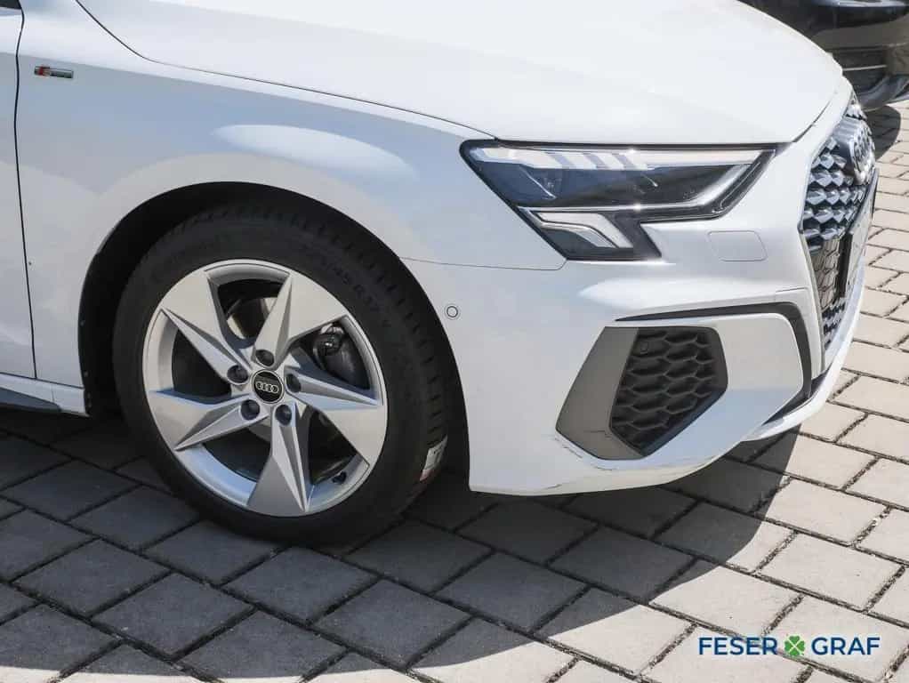 Audi A3 Sportback 35 TDI S line Ext. Navi RüKa Sitzh. 03/2023-photo-2