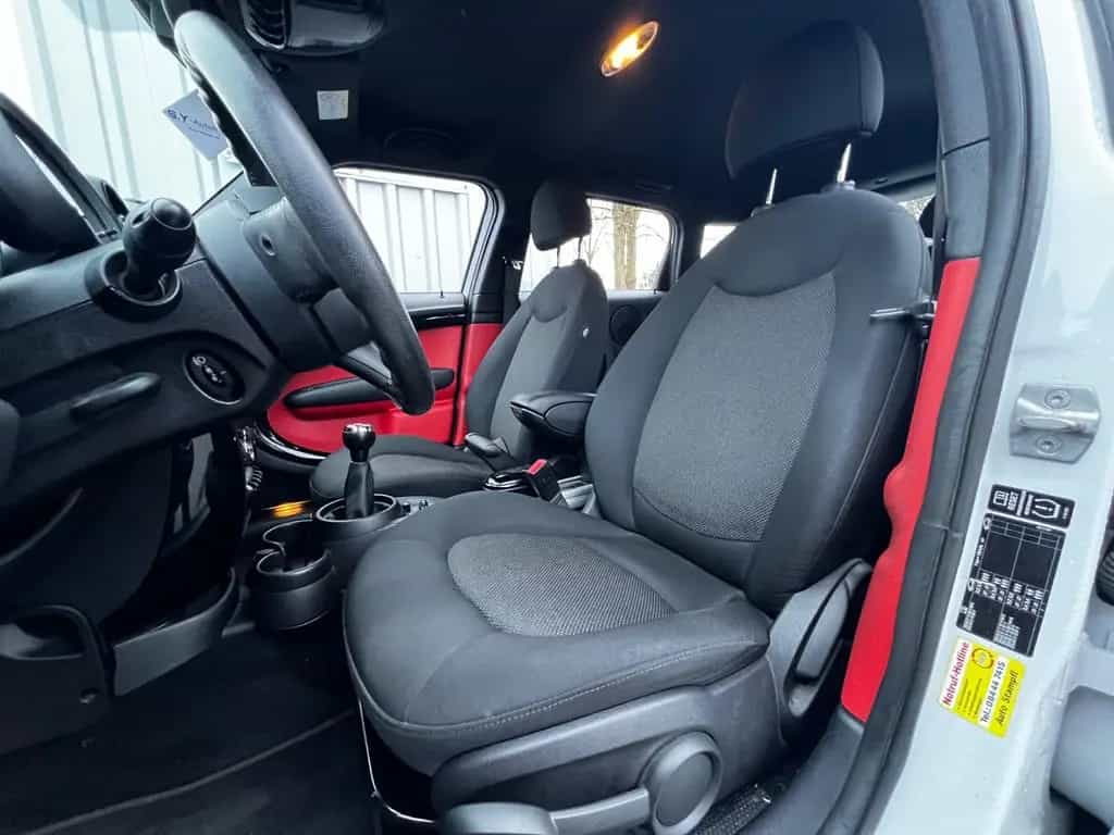 MINI Cooper Countryman 1.6|Navi|PDC|Klima|Temp|SHZ|BT 11/2014-photo-12