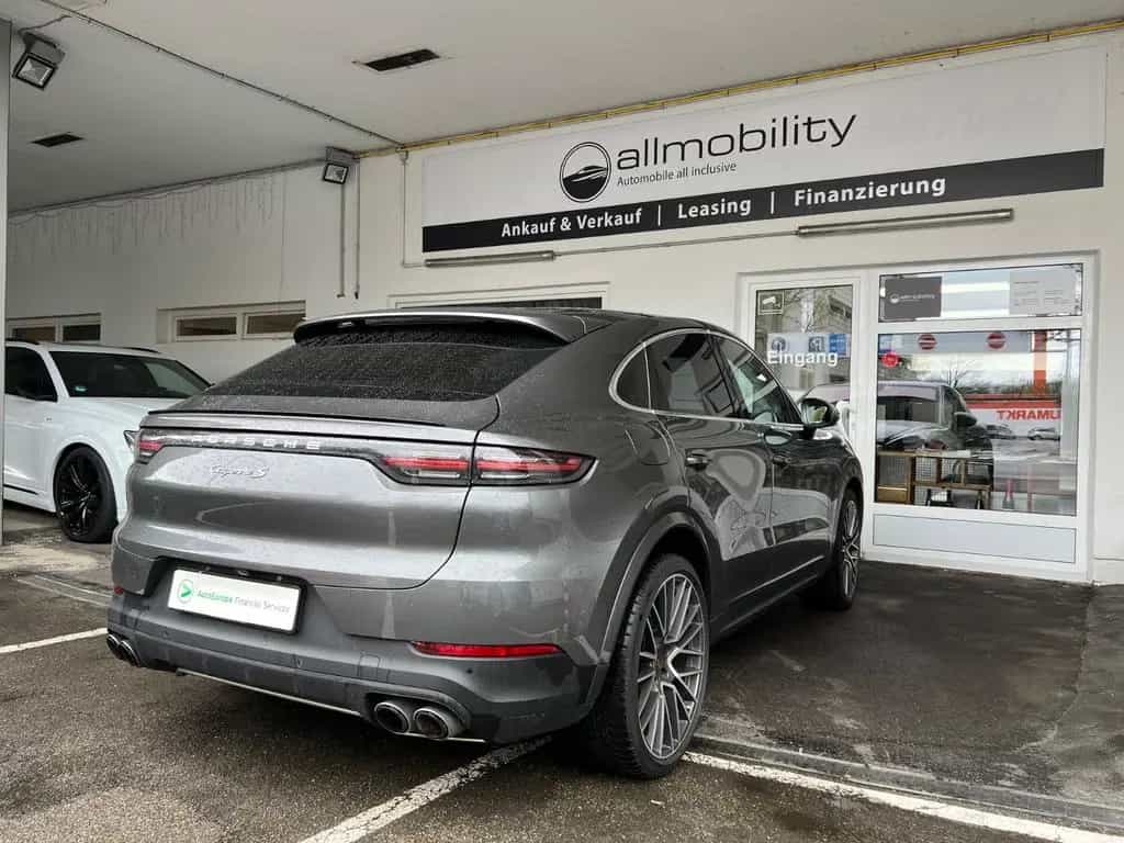 Porsche Cayenne Coupe S HUD Pano Massage 10/2019-photo-3