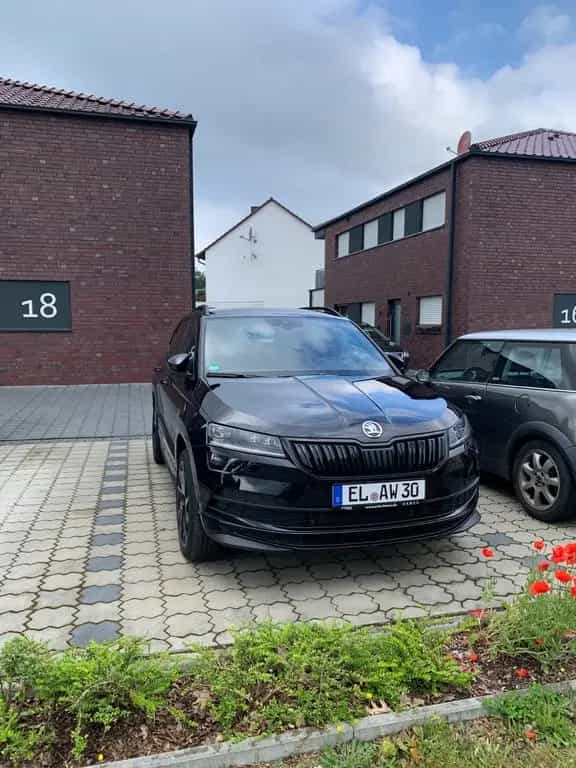 Skoda Karoq 2.0 TDI SCR 140kW DSG 4x4 SPORTLINE SP... 09/2020-photo-1