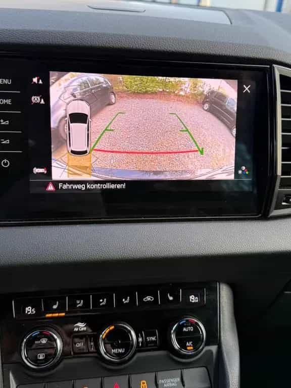 Skoda Karoq 2.0 TDI SCR 140kW DSG 4x4 SPORTLINE SP... 09/2020-photo-8