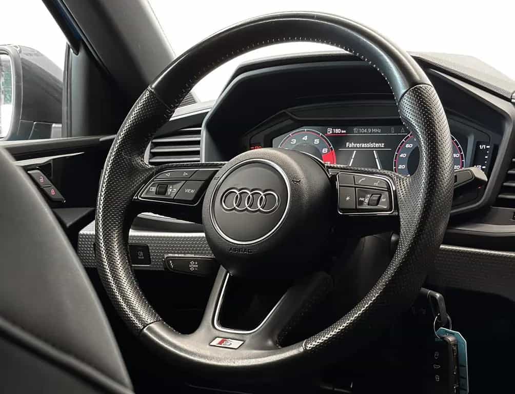 Audi A1 30 TFSI S-Tr. edition one S-Line *Virtual*LED 12/2019-photo-17