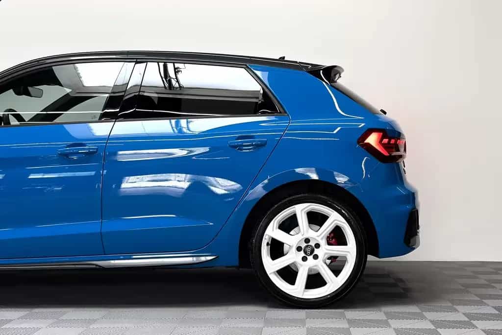Audi A1 30 TFSI S-Tr. edition one S-Line *Virtual*LED 12/2019-photo-3