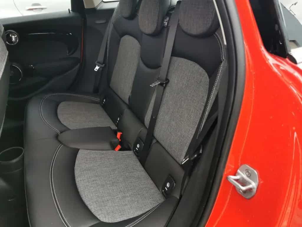 MINI Cooper S Steptr. 5tür LED NAV PDC HarmanKar 02/2021-photo-4