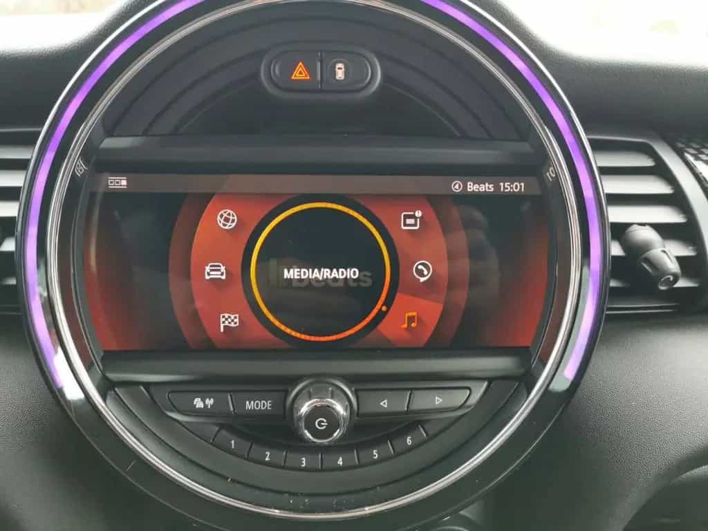 MINI Cooper S Steptr. 5tür LED NAV PDC HarmanKar 02/2021-photo-8