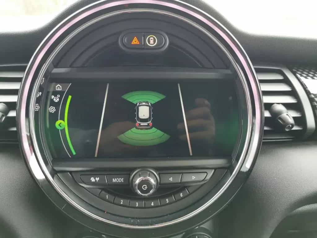 MINI Cooper S Steptr. 5tür LED NAV PDC HarmanKar 02/2021-photo-9