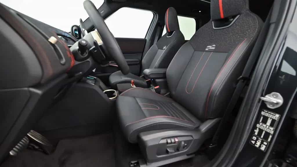 MINI John Cooper Works Countryman JCW Countryman ALL4 02/2025-photo-10