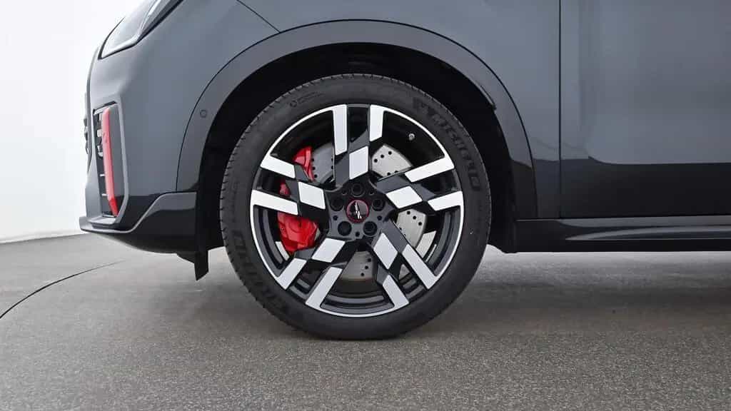 MINI John Cooper Works Countryman JCW Countryman ALL4 02/2025-photo-15