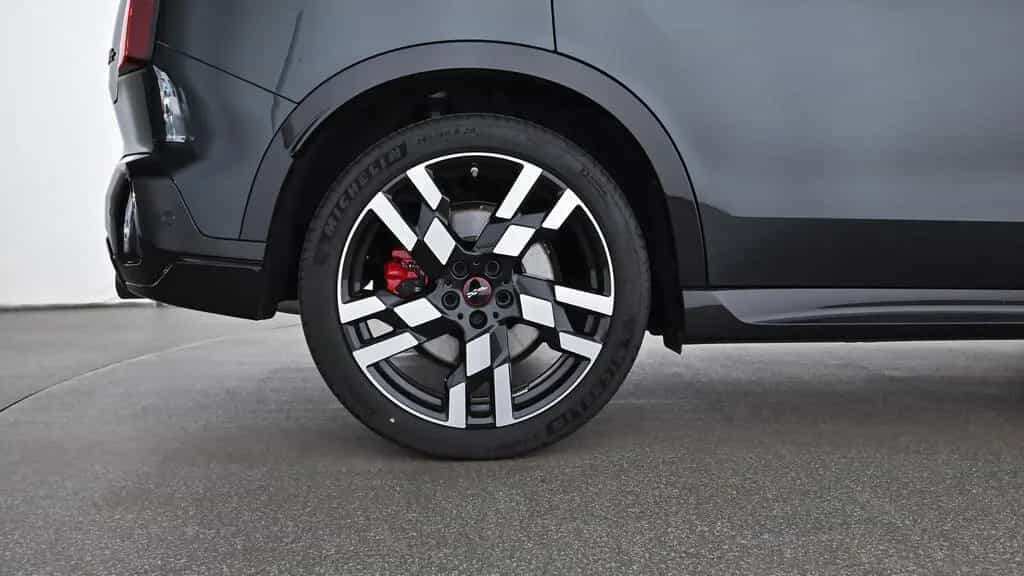 MINI John Cooper Works Countryman JCW Countryman ALL4 02/2025-photo-18