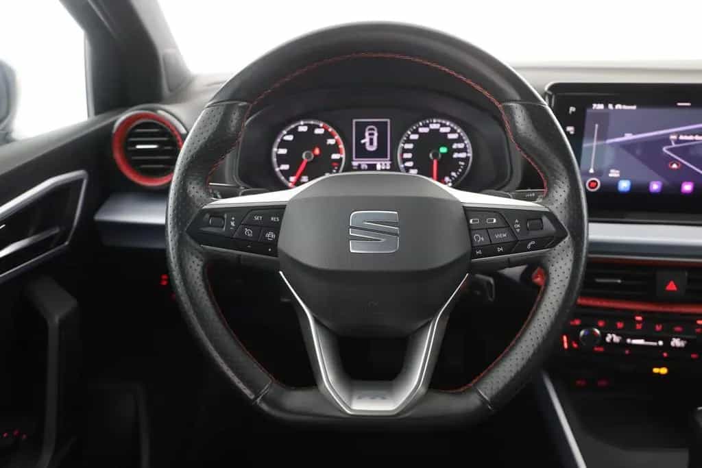 Seat Arona 1.0 TSI DSG FR LED Navi Sitzheizung Kamera 11/2021-photo-13