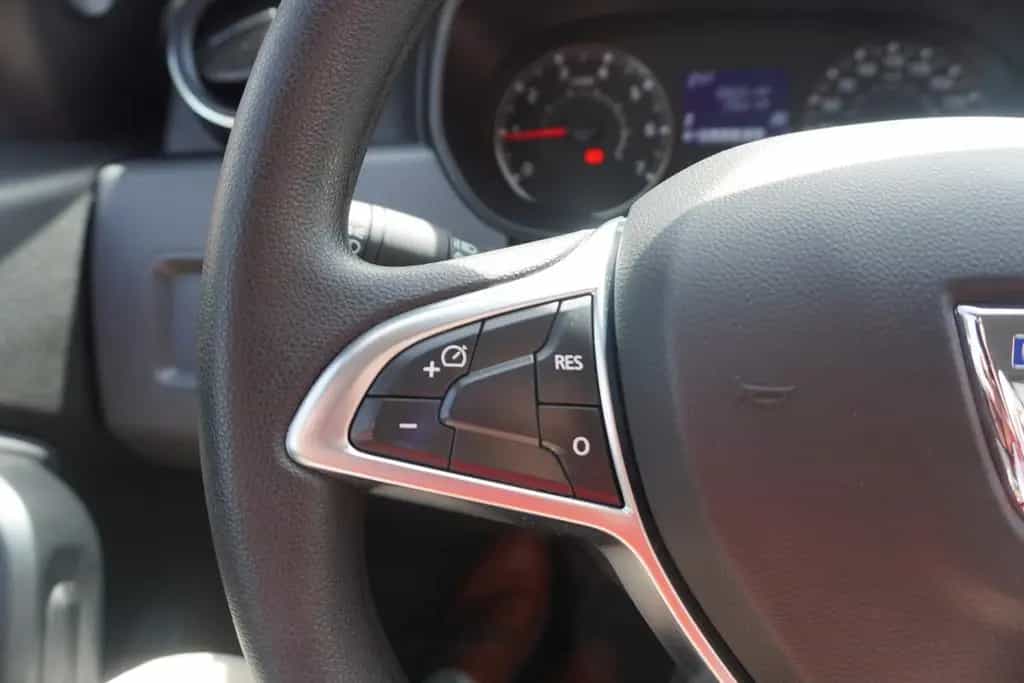 Dacia Duster II 1.0 TCE Comfort Klima Tempomat USB AUX 12/2020-photo-18