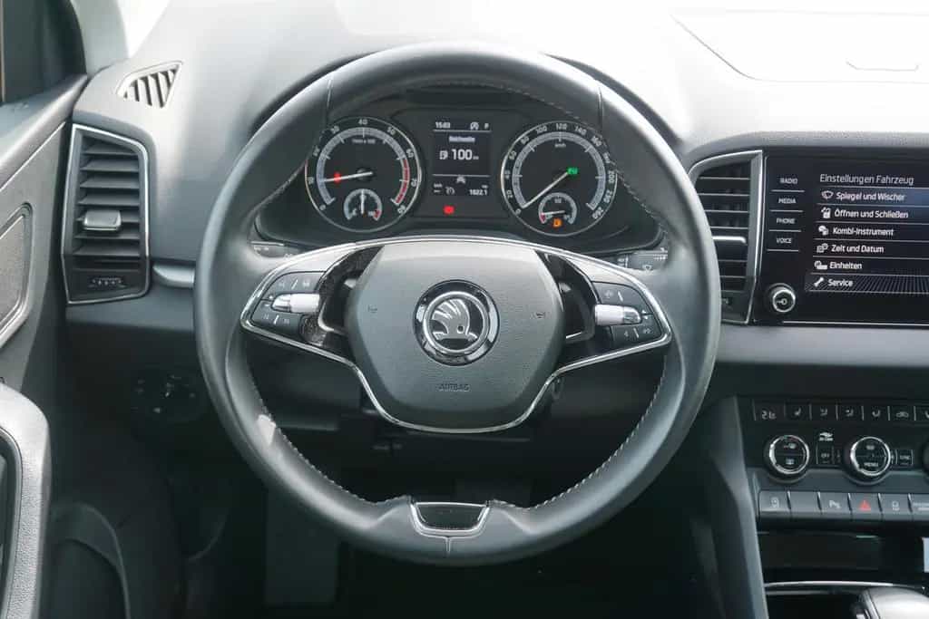 Skoda Karoq 1.5 TSI Drive 125 DSG LED Kamera AHK 04/2021-photo-20