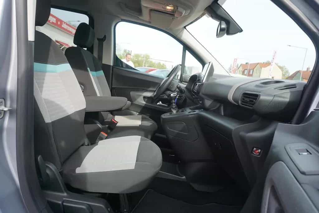 Citroën Berlingo 1.2 12V Pure Tech Navi Android Apple 08/2019-photo-27