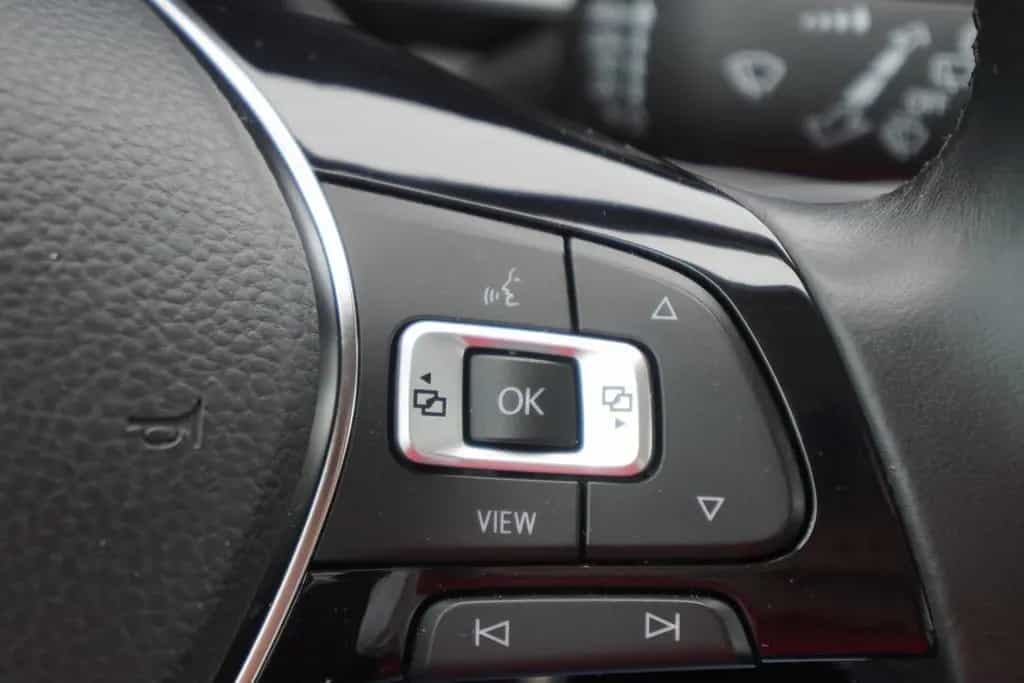 Volkswagen Polo 1.0 TSI Highline LED NAVI AAC SHZ TEMPOMAT 04/2018-photo-20