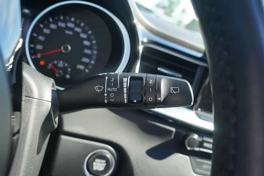 Kia Ceed 1.4 T-GDI Platinum LED Tempomat Navi AHK DA 06/2018-photo-17