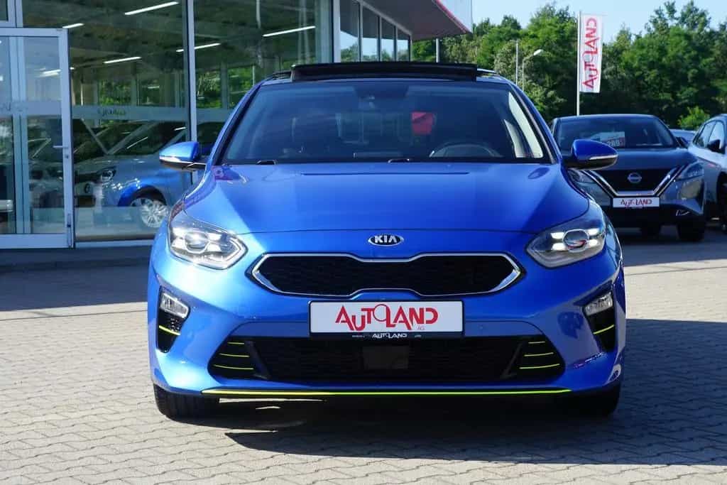Kia Ceed 1.4 T-GDI Platinum LED Tempomat Navi AHK DA 06/2018-photo-2