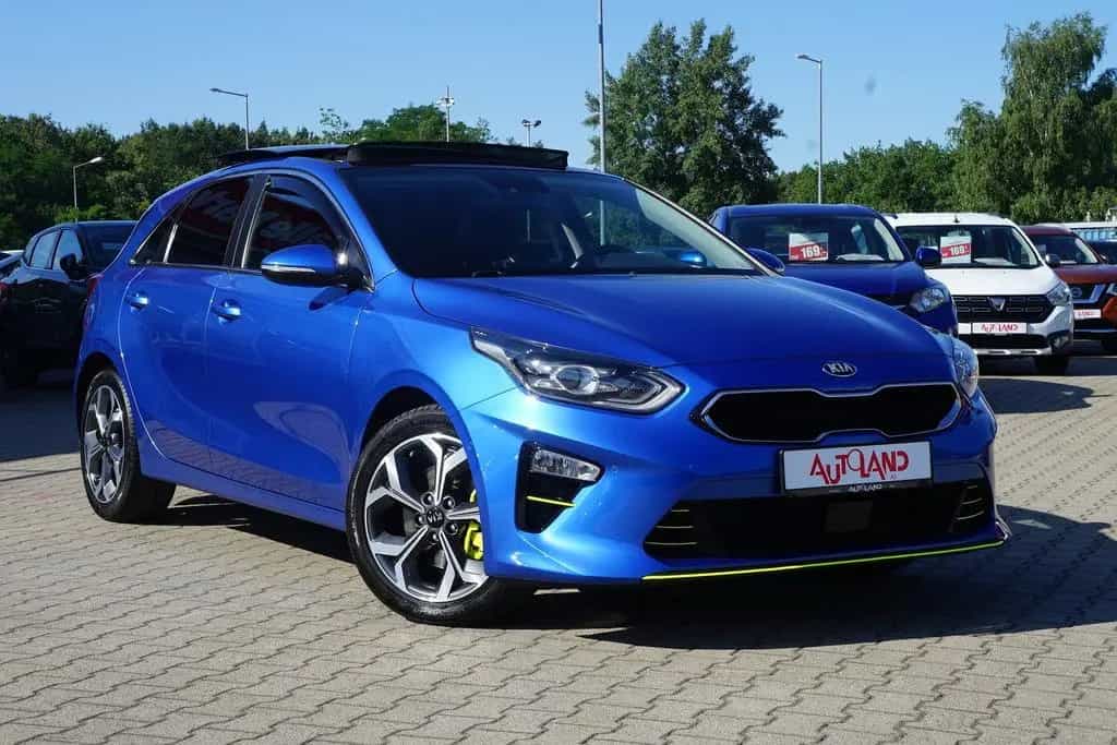 Kia Ceed 1.4 T-GDI Platinum LED Tempomat Navi AHK DA 06/2018-photo-3