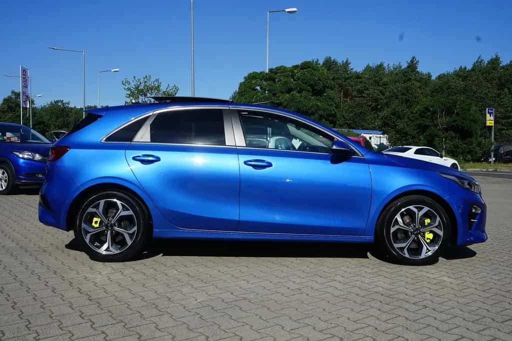 Kia Ceed 1.4 T-GDI Platinum LED Tempomat Navi AHK DA 06/2018-photo-4
