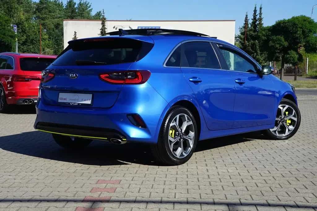 Kia Ceed 1.4 T-GDI Platinum LED Tempomat Navi AHK DA 06/2018-photo-5