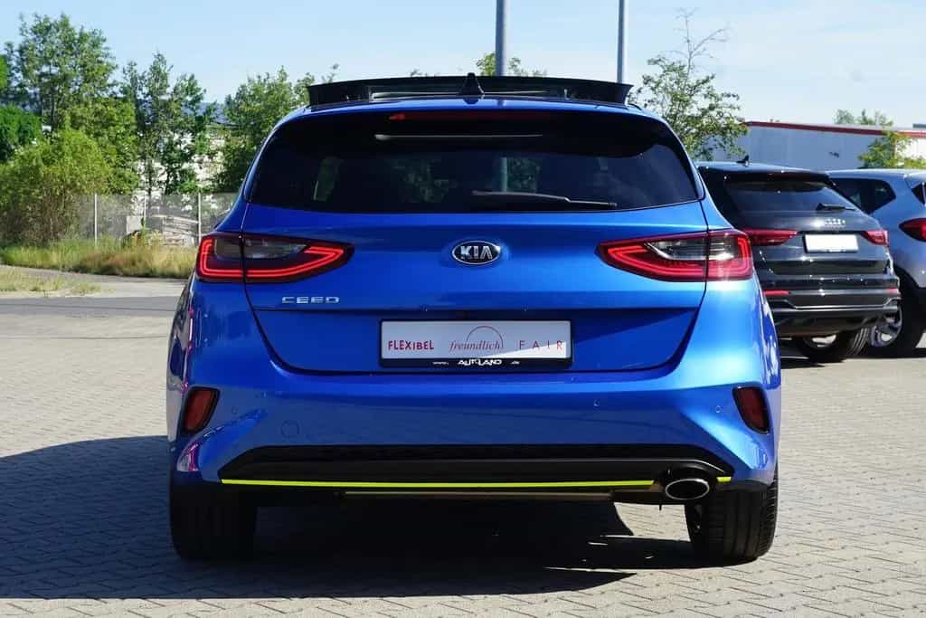 Kia Ceed 1.4 T-GDI Platinum LED Tempomat Navi AHK DA 06/2018-photo-6