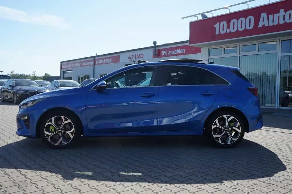 Kia Ceed 1.4 T-GDI Platinum LED Tempomat Navi AHK DA 06/2018-photo-9