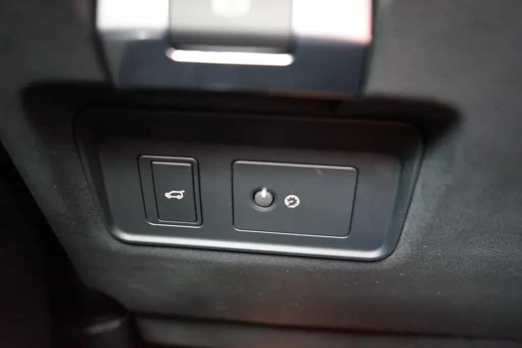 Land Rover Discovery Sport 2.0 Urban Edition 4x4 LED ACC 06/2022-photo-27