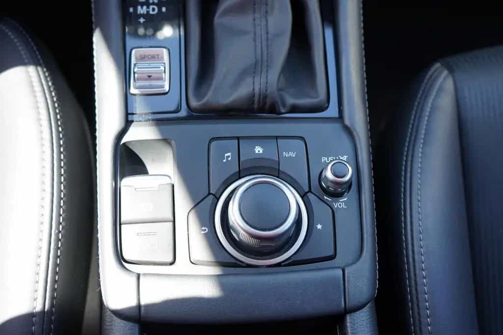 Mazda CX-3 2.0 Sports-Line AAC LED NAVI SHZ KAMERA 02/2019-photo-21