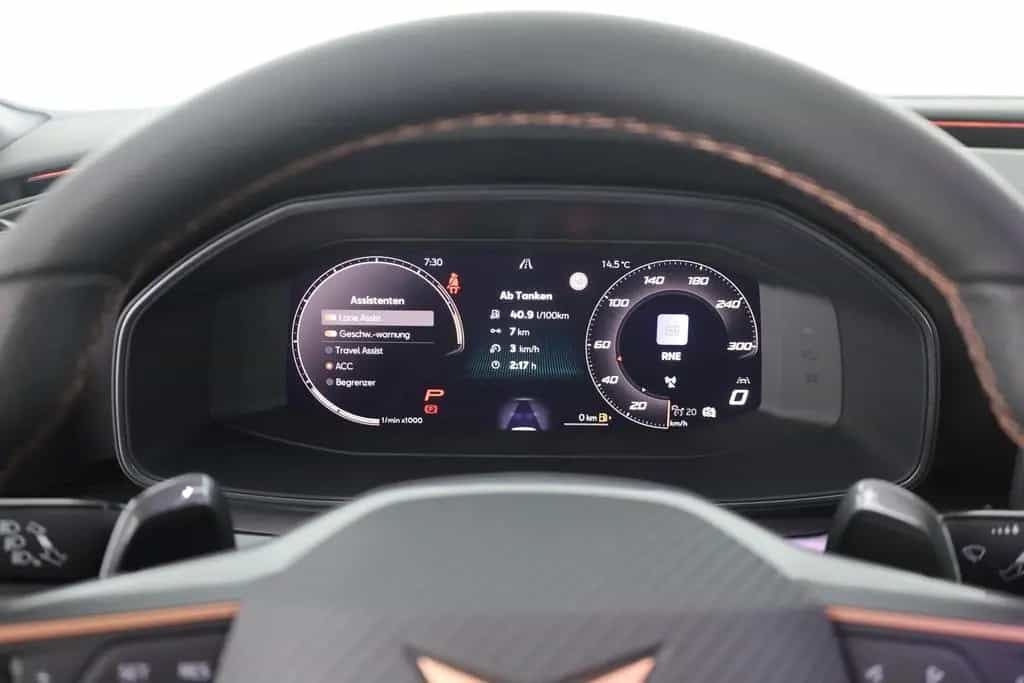 Cupra Leon ST VZ 2.0 TSI 4Drive DSG Matrix ACC AHK Kam 07/2025-photo-16