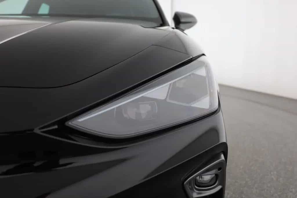 Cupra Leon ST VZ 2.0 TSI 4Drive DSG Matrix ACC AHK Kam 07/2025-photo-28