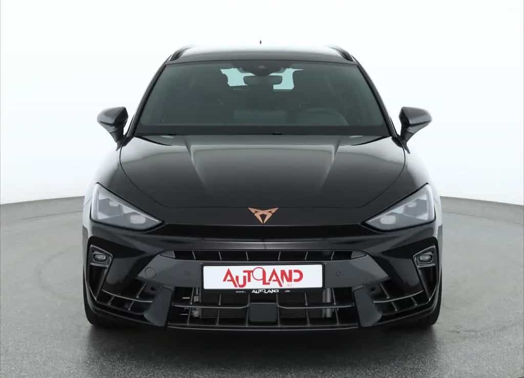 Cupra Leon ST VZ 2.0 TSI 4Drive DSG Matrix ACC AHK Kam 07/2025-photo-7
