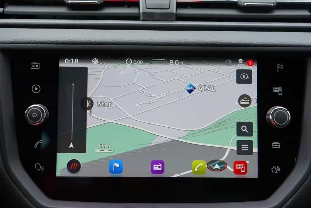 Seat Arona 1.0 TSI FR LED Navi Beats Sitzheizung USB 09/2021-photo-13