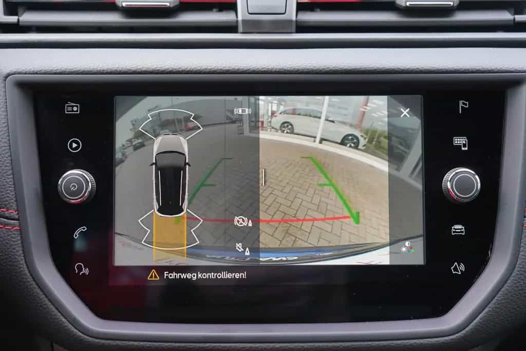Seat Arona 1.0 TSI FR LED Navi Beats Sitzheizung USB 09/2021-photo-16