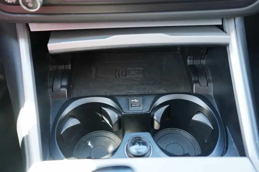BMW 318 i LED Navi ACC Digitales Cockpit Kamera USB 07/2022-photo-21
