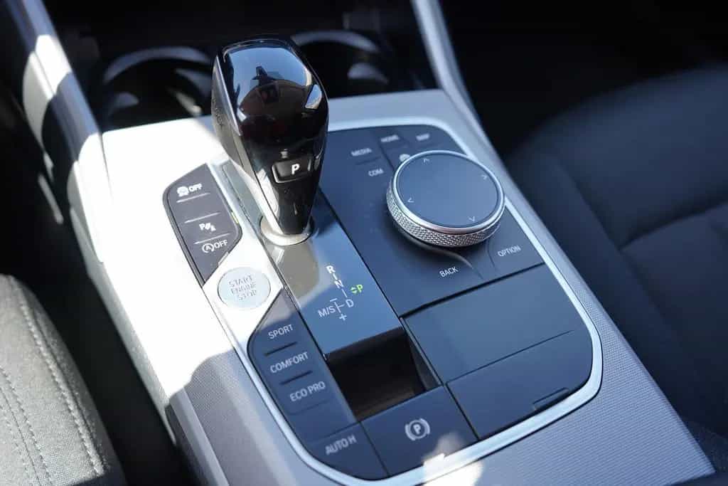 BMW 318 i LED Navi ACC Digitales Cockpit Kamera USB 07/2022-photo-22
