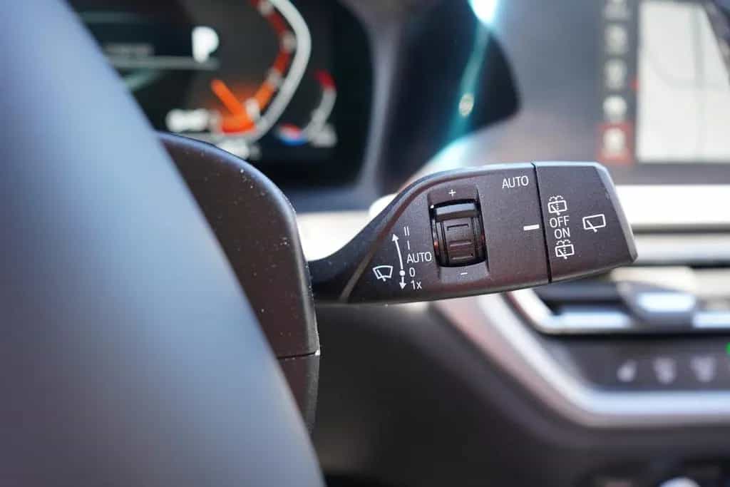 BMW 318 i LED Navi ACC Digitales Cockpit Kamera USB 07/2022-photo-28