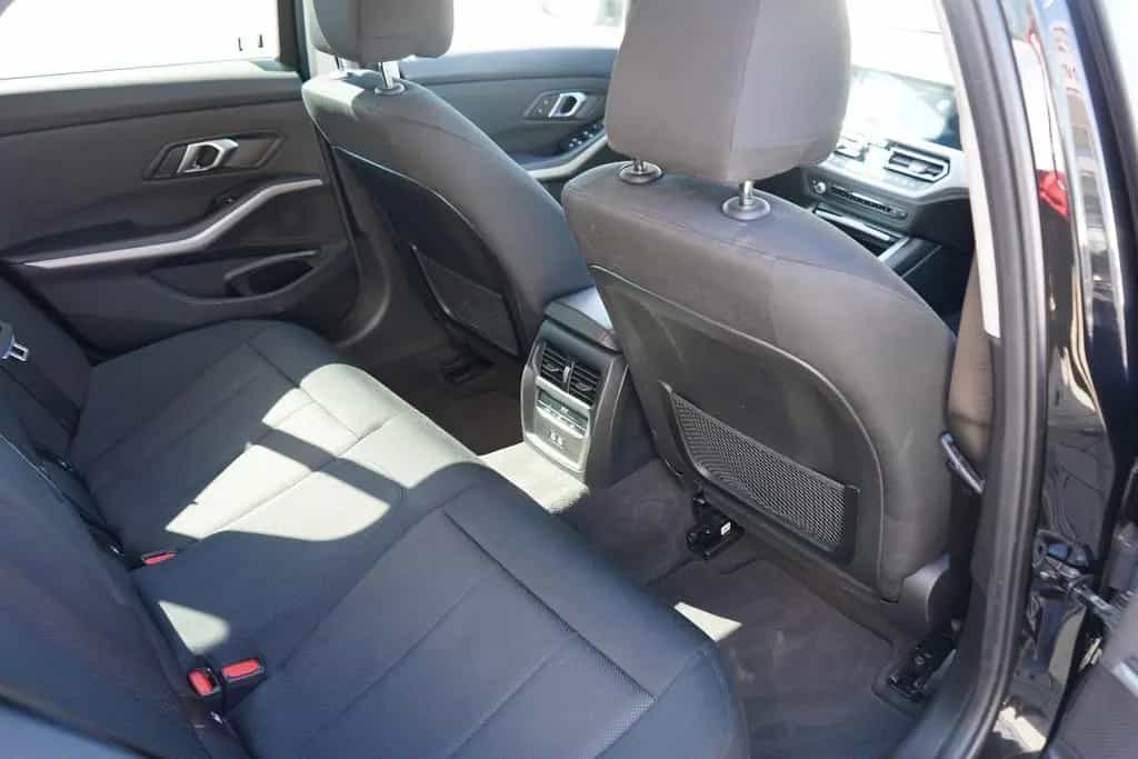 BMW 318 i LED Navi ACC Digitales Cockpit Kamera USB 07/2022-photo-37