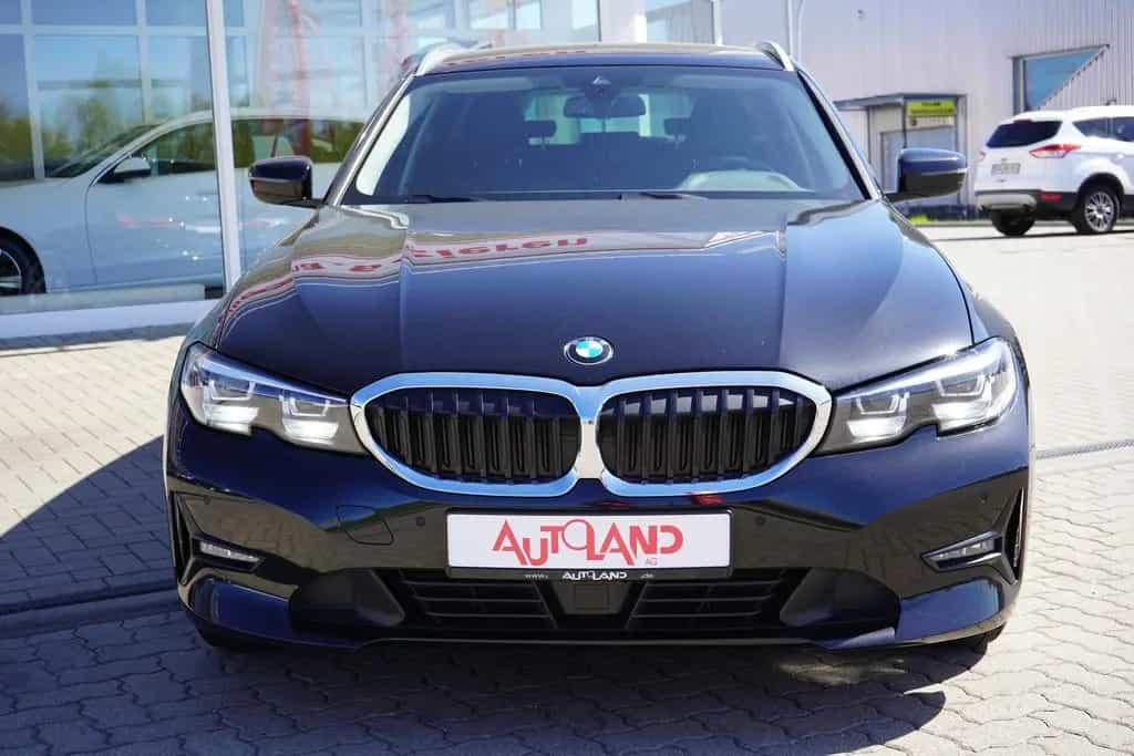 BMW 318 i LED Navi ACC Digitales Cockpit Kamera USB 07/2022-photo-6