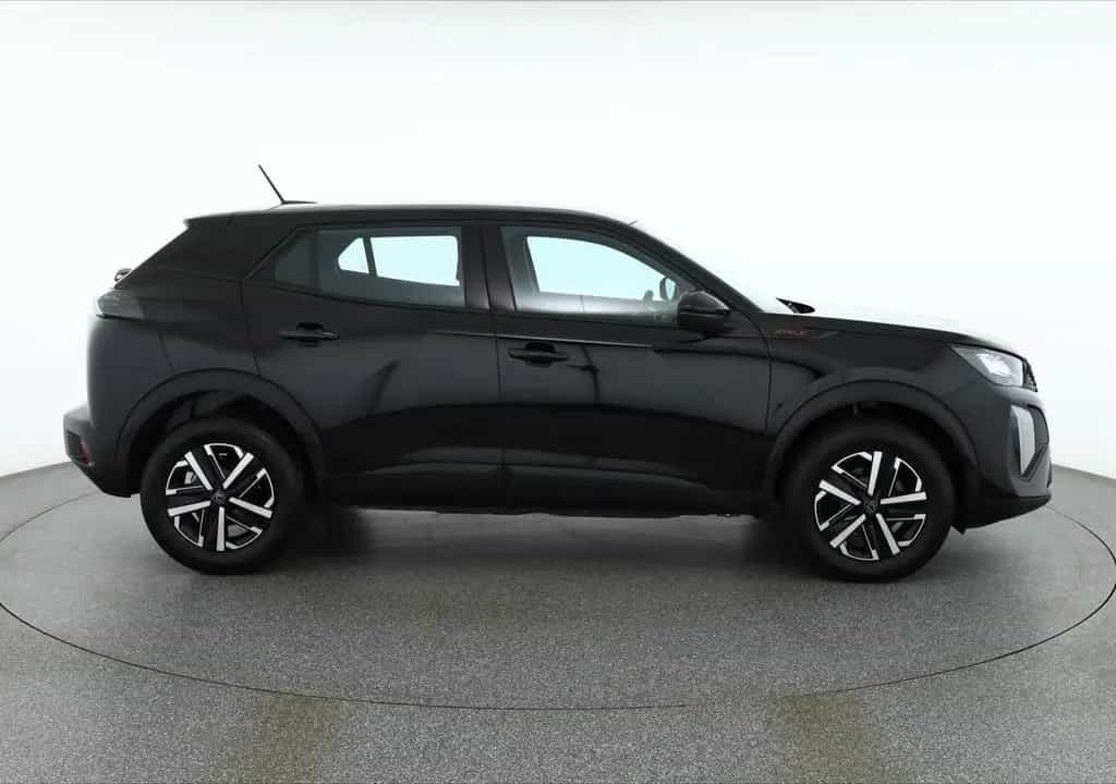 Peugeot 2008 PureTech 130 Aut. LED Tempomat AppleAndroid 09/2025-photo-5
