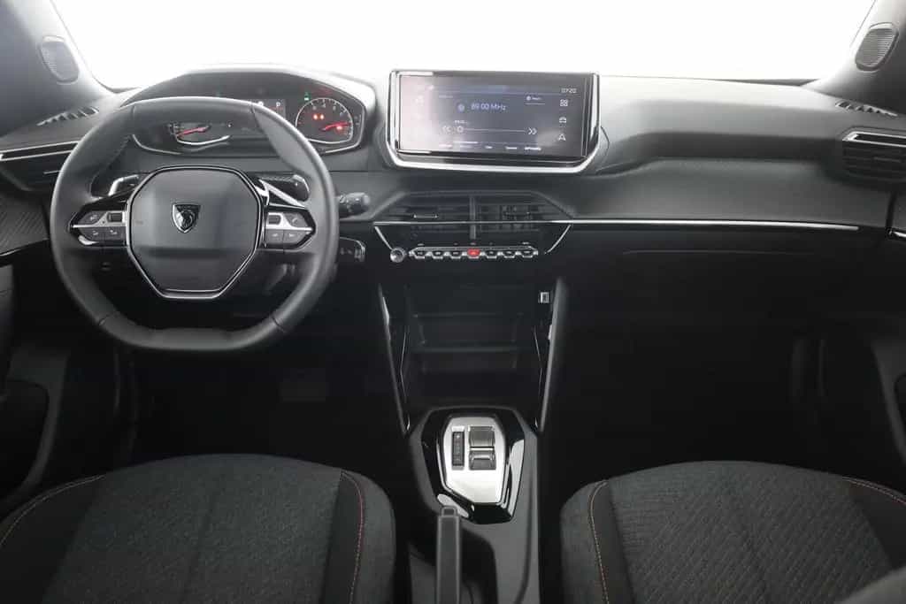 Peugeot 2008 PureTech 130 Aut. LED Tempomat AppleAndroid 09/2025-photo-8