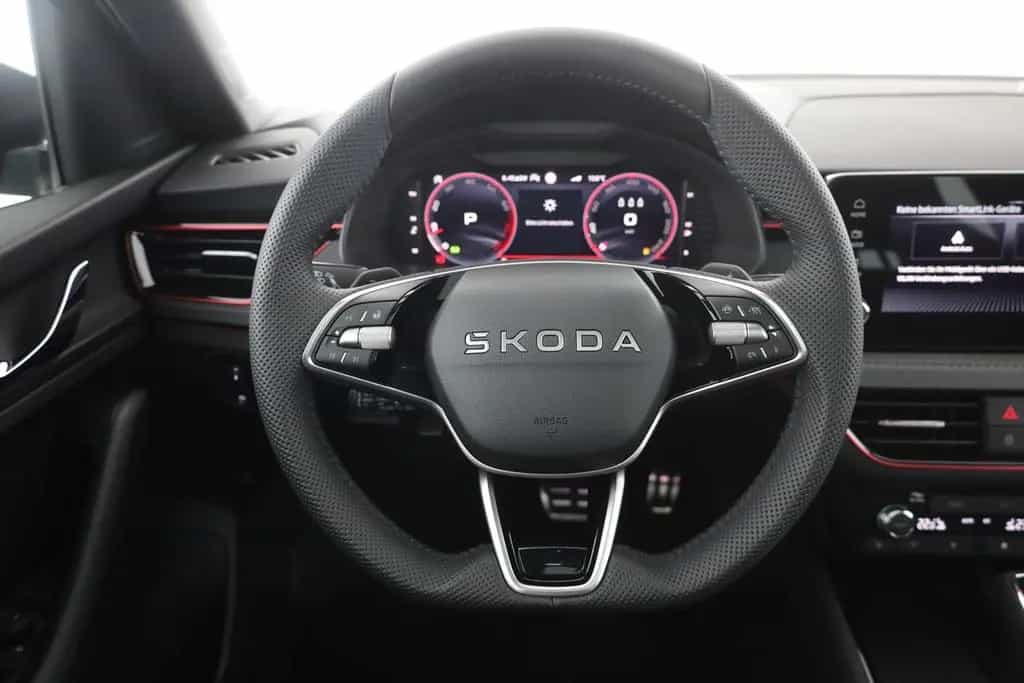 Skoda Kamiq Monte Carlo 1.5 TSI DSG Matrix Pano Kamera 03/2026-photo-14