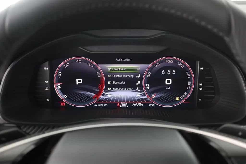 Skoda Kamiq Monte Carlo 1.5 TSI DSG Matrix Pano Kamera 03/2026-photo-17