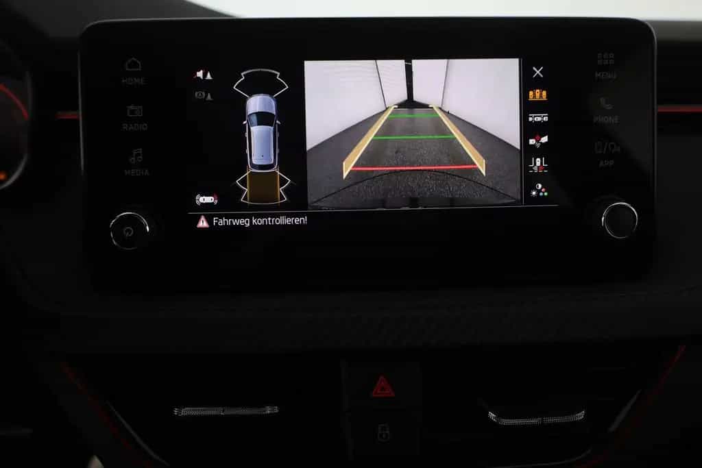 Skoda Kamiq Monte Carlo 1.5 TSI DSG Matrix Pano Kamera 03/2026-photo-26