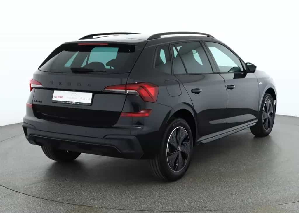 Skoda Kamiq Monte Carlo 1.5 TSI DSG Matrix Pano Kamera 03/2026-photo-4