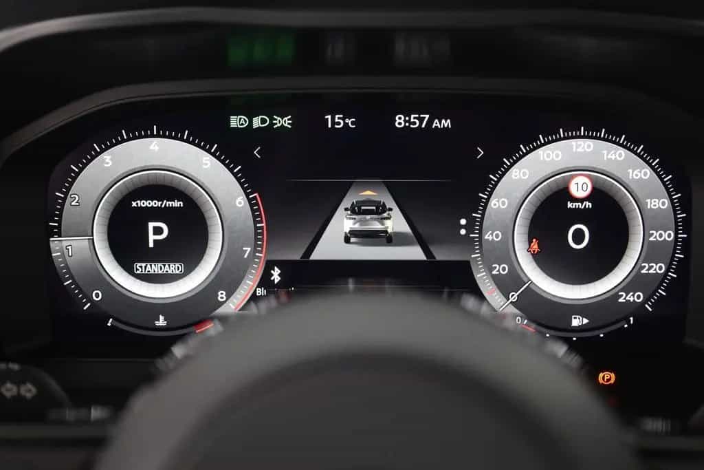 Nissan Qashqai N-Connecta 1.3 Dig-T Aut. LED ACC Navi P 03/2026-photo-16