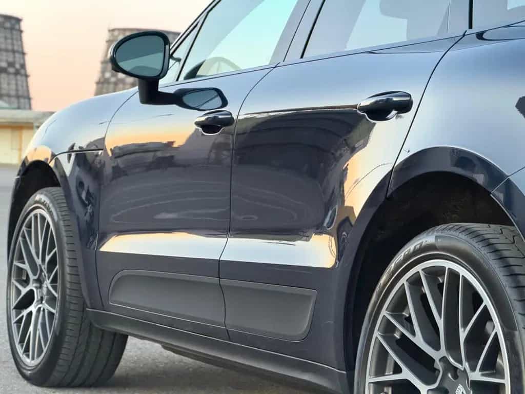 Porsche Macan S 10/2021-photo-9
