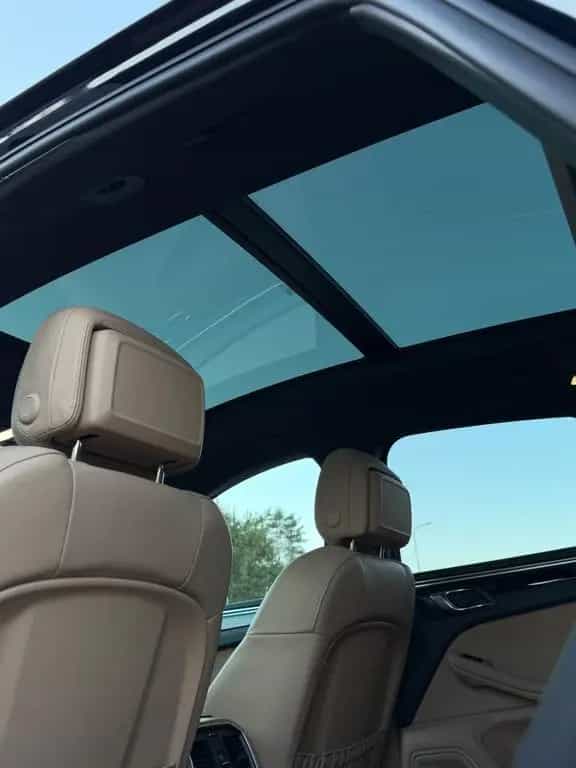 Porsche Macan S 10/2021-photo-14
