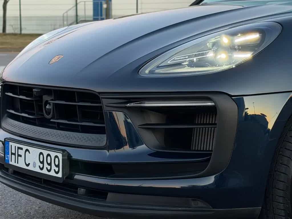 Porsche Macan S 10/2021-photo-7